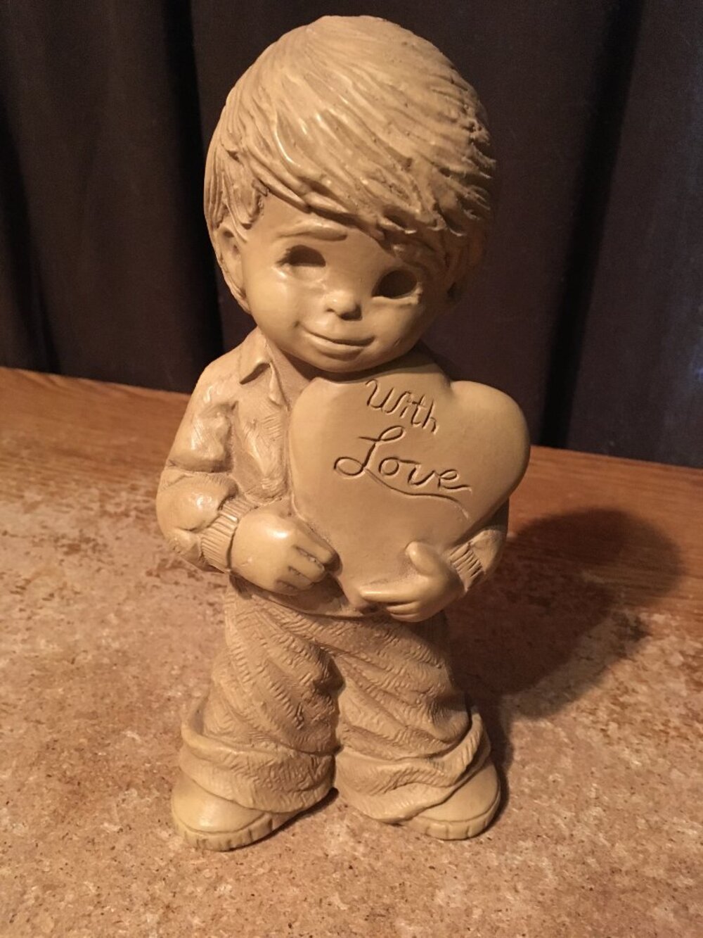 FANNYKINS FIGURINE BILL MACK SOLAR STATUARY WITH LOVE BOY HOLDING HEART